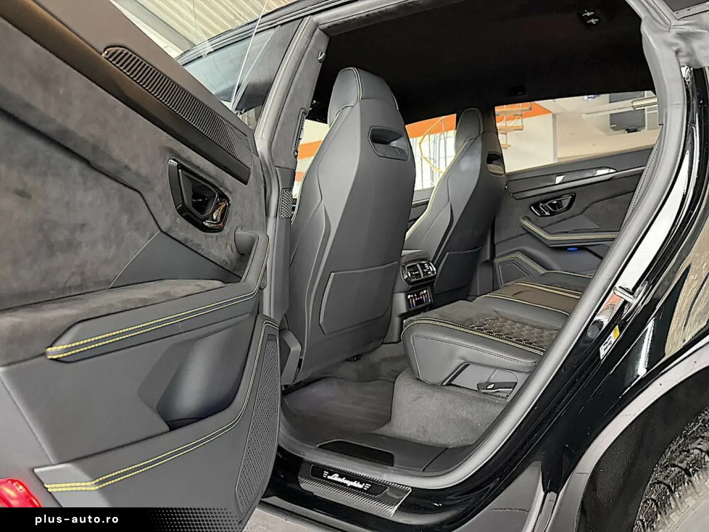 Urus S Novitec Carbondach