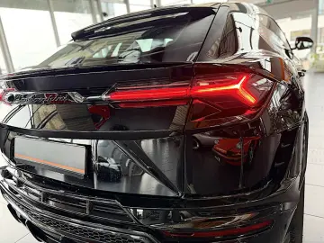 Urus S Novitec Carbondach