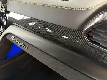 Urus S Novitec Carbondach