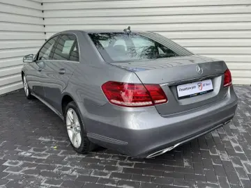 Mercedes Benz E220 diesel