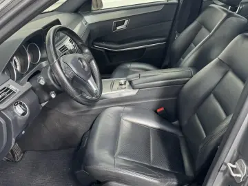 Mercedes Benz E220 diesel