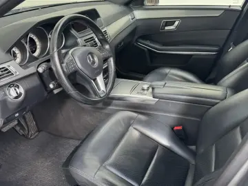 Mercedes Benz E220 diesel