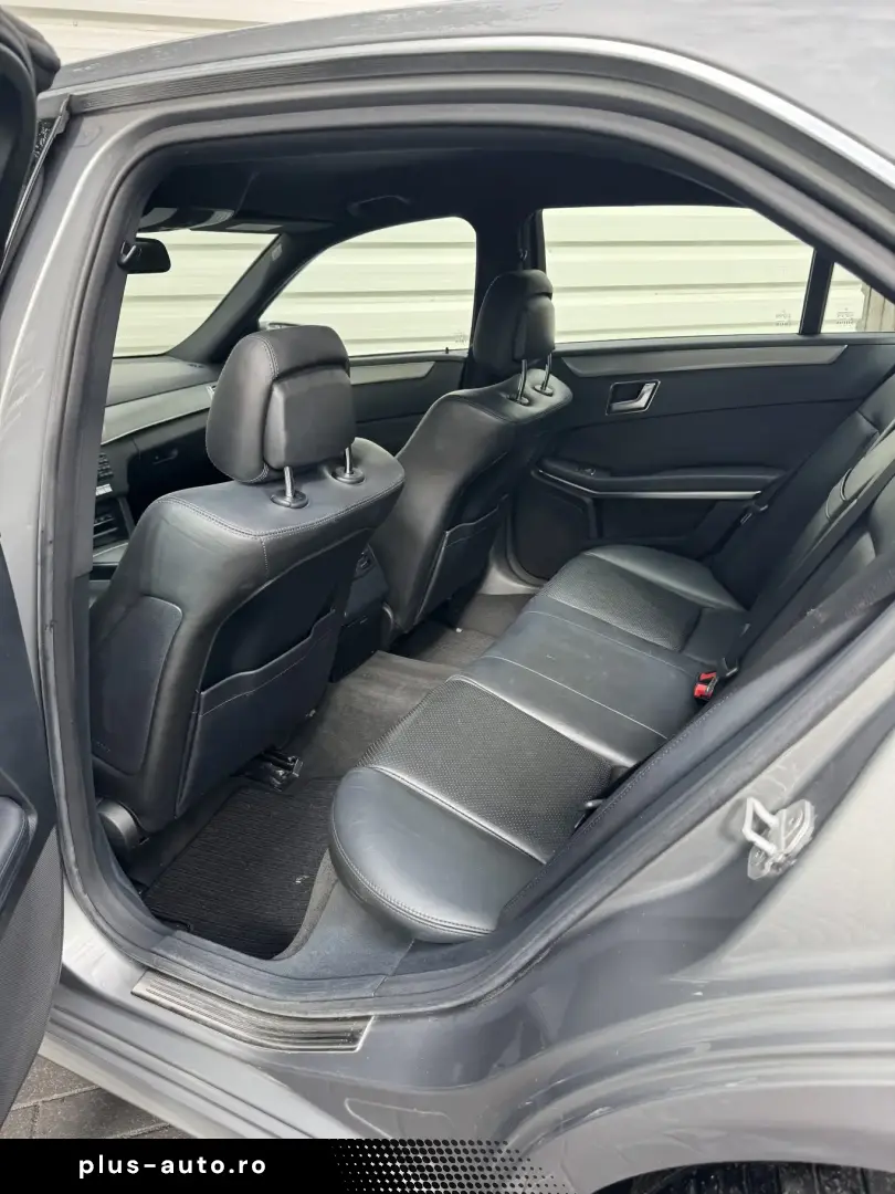 Mercedes Benz E220 diesel