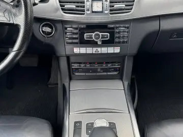 Mercedes Benz E220 diesel