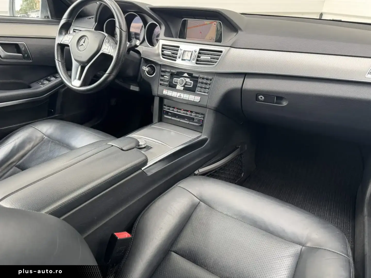 Mercedes Benz E220 diesel