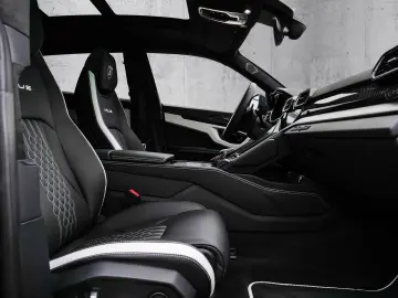 Urus S Nero Helene  Electrical Trailer Towing