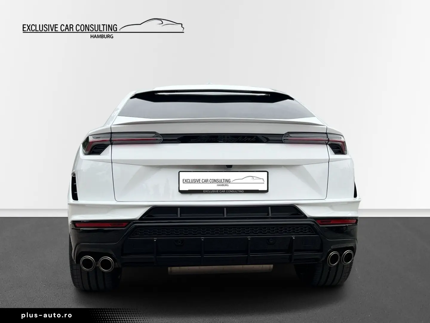 Urus S  EXHAUST AKRAPOVIC  Pano  Headup  23