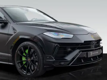 Urus S   Matt PPF   Park Assistance Pack