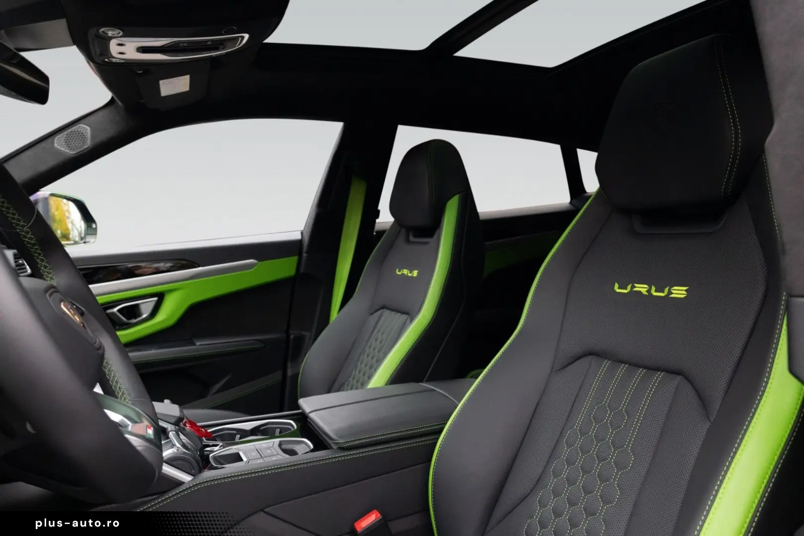 Urus S   Matt PPF   Park Assistance Pack