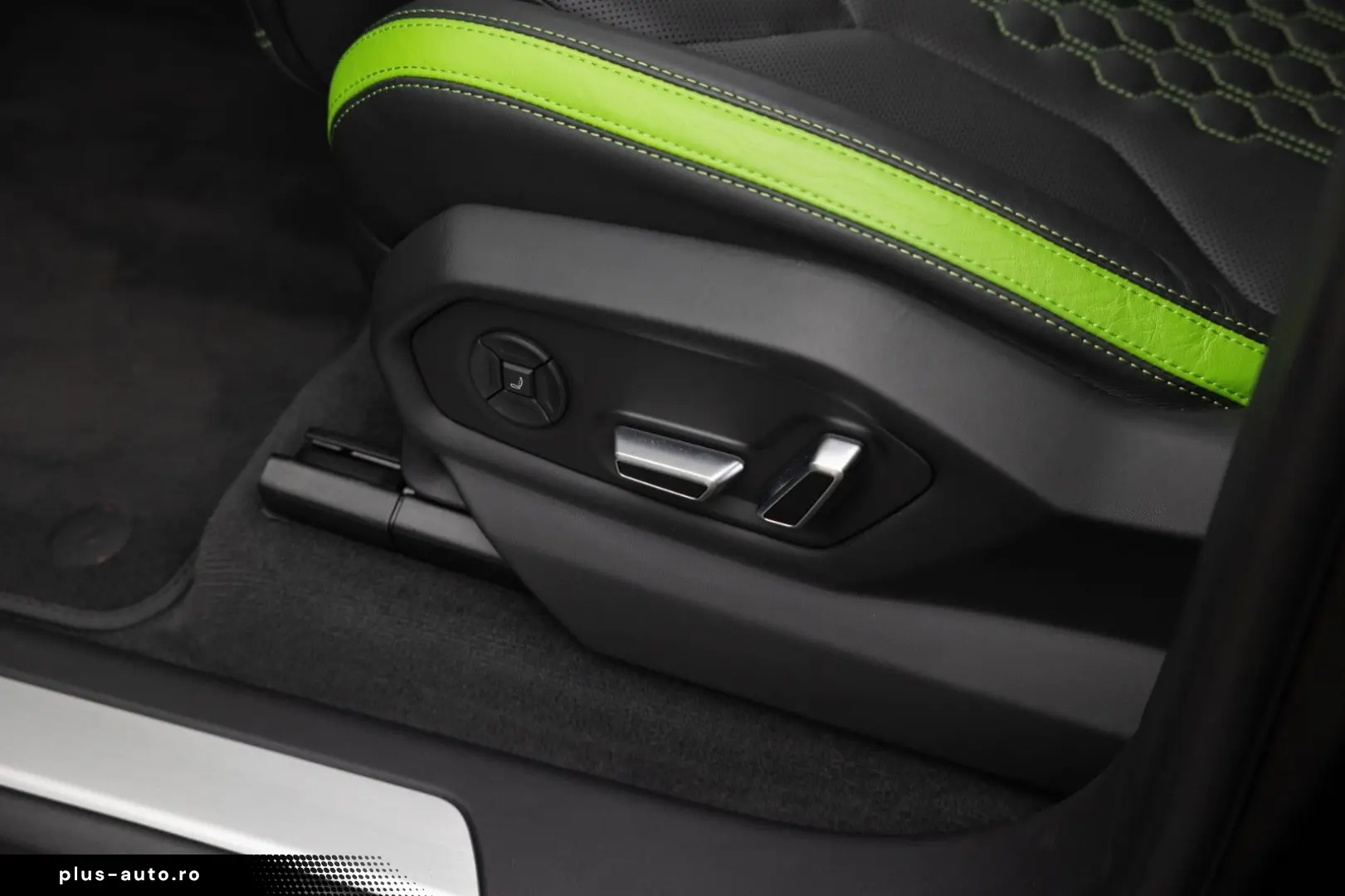 Urus S   Matt PPF   Park Assistance Pack