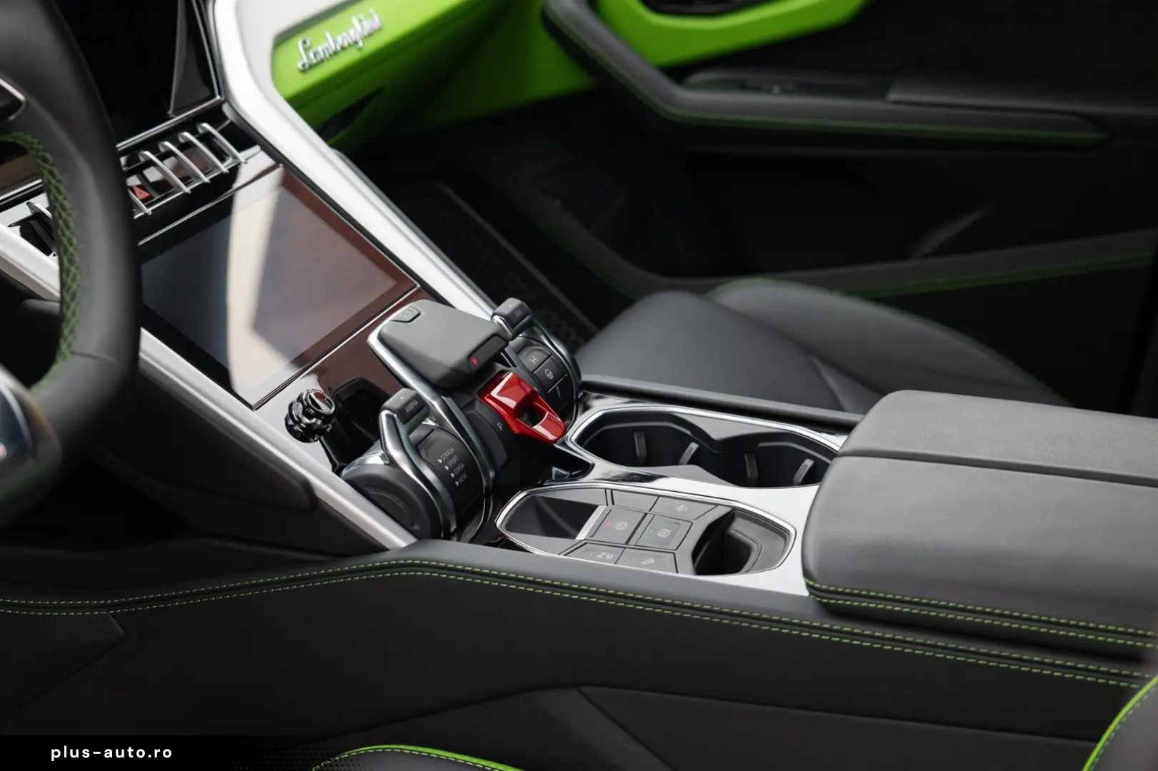 Urus S   Matt PPF   Park Assistance Pack