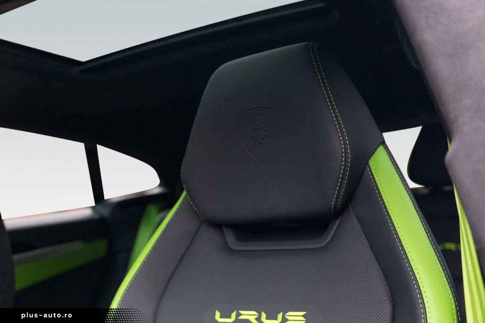 Urus S   Matt PPF   Park Assistance Pack