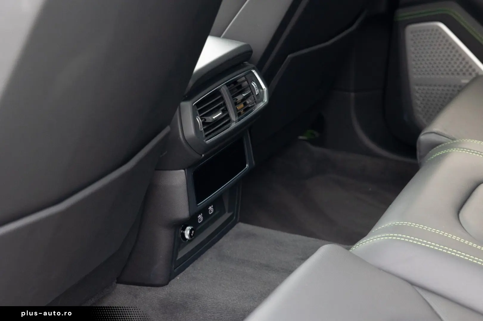 Urus S   Matt PPF   Park Assistance Pack