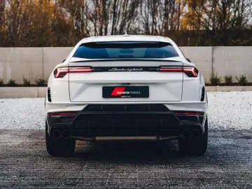 Urus S   Pano   B O   Bianco Icarus   23