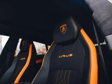 Urus S   Pano   B O   Bianco Icarus   23