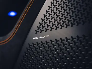 Urus S   Pano   B O   Bianco Icarus   23