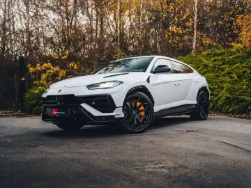 Urus S   Pano   B O   Bianco Icarus   23