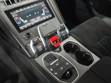 Urus Performante Carbonhaube & Paket Pano MY25