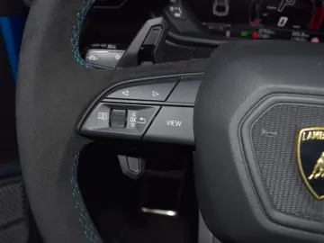 Urus Performante Carbonhaube & Paket Pano MY25