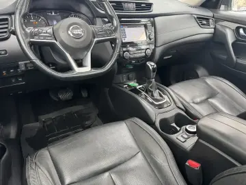 Nissan X-trail 4×4 2.0