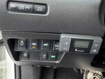 Nissan X-trail 4×4 2.0