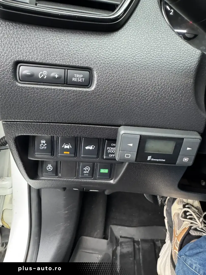 Nissan X-trail 4×4 2.0