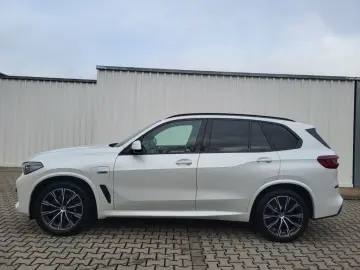 X5 xDrive 45e