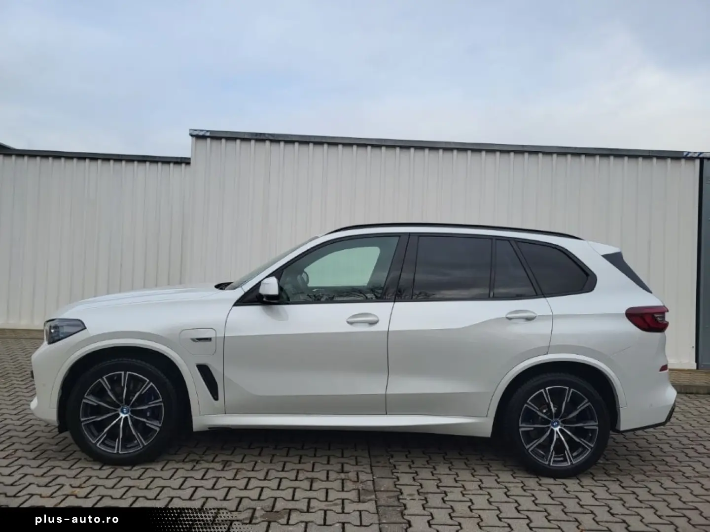 X5 xDrive 45e