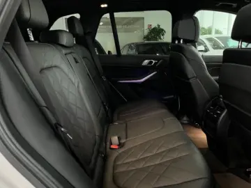 X5 xDrive 45e M Sport