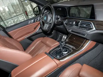 X5 xDrive45e M Sport