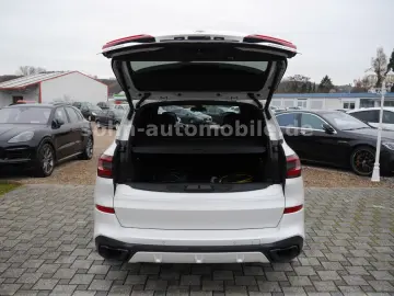 X5 xDrive 45e M-Sport