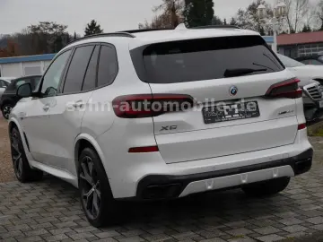 X5 xDrive 45e M-Sport