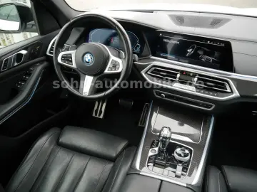 X5 xDrive 45e M-Sport