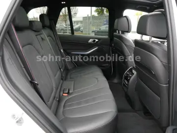 X5 xDrive 45e M-Sport