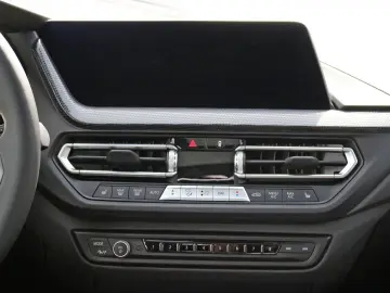 M235i xDrive Gran Coupe LED HUD Pano Harman Kard