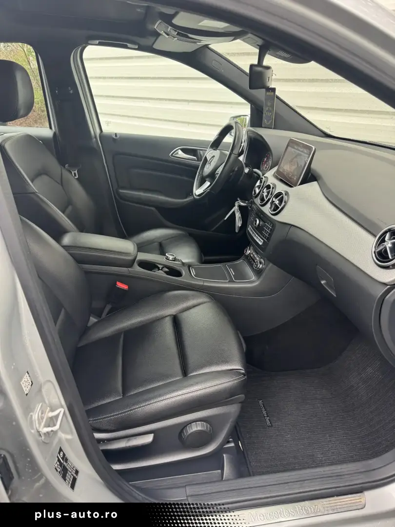Mercedes Benz B250 benzina cutie automata