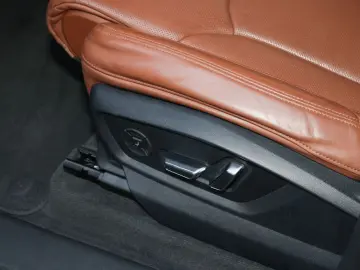 Q7 55 TFSIe quattro S line tiptronic