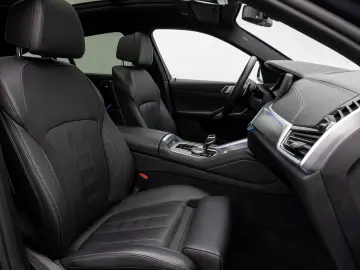 X6 xD30d M Sport