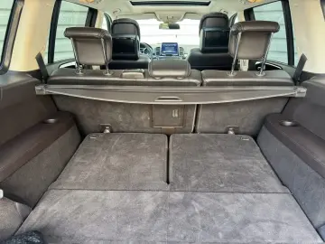 Mercedes Benz GLS350