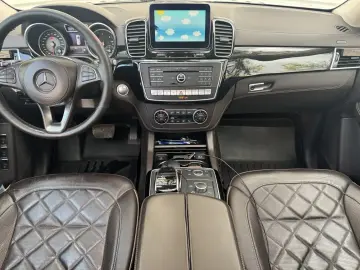 Mercedes Benz GLS350