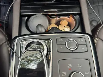 Mercedes Benz GLS350