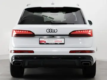 Q7 55 TFSIe quattro
