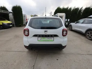 Dacia Duster 1.5D 115CP Comfort 4WD
