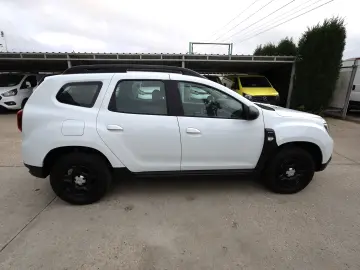 Dacia Duster 1.5D 115CP Comfort 4WD