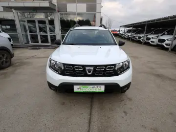 Dacia Duster 1.5D 115CP Comfort 4WD