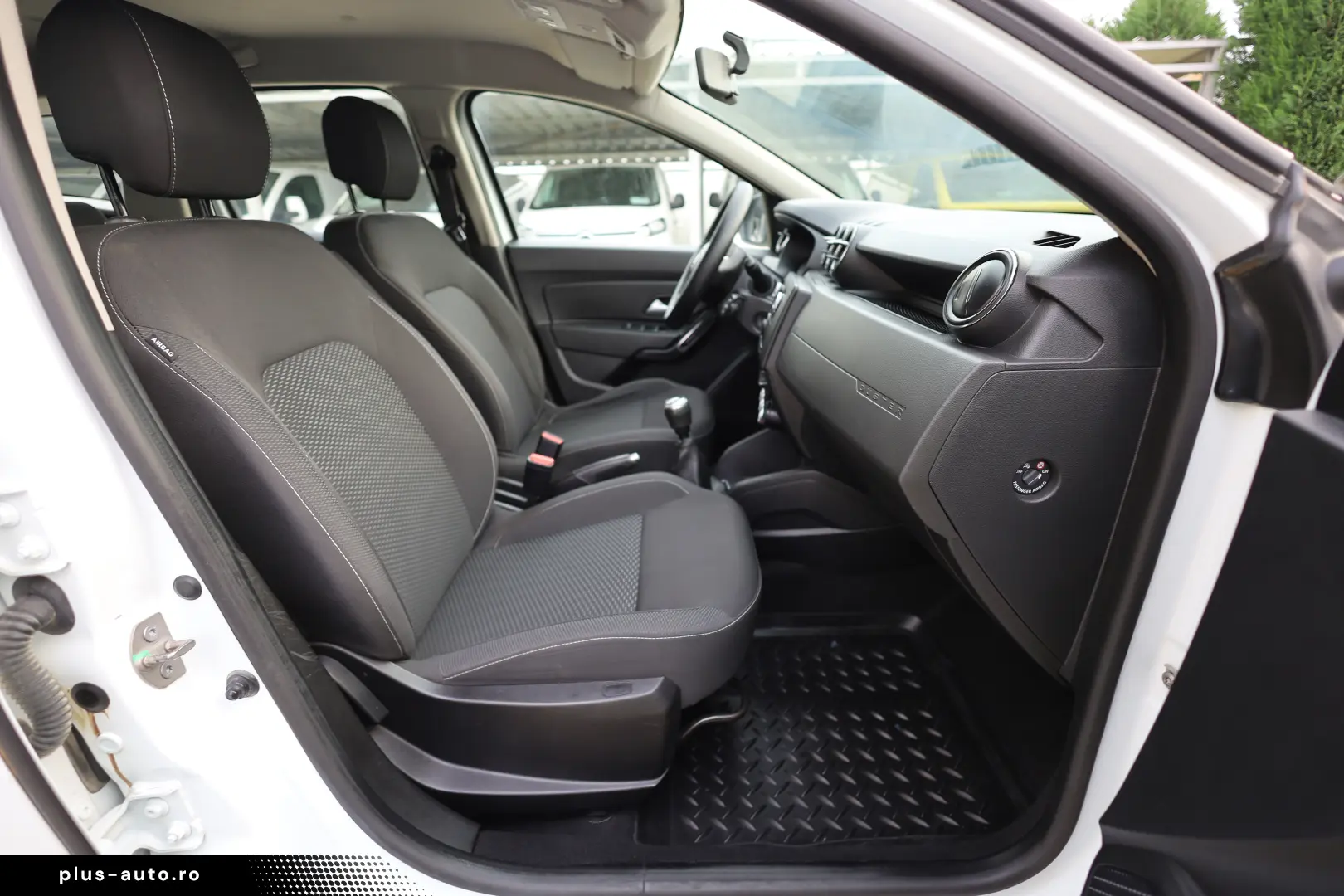 Dacia Duster 1.5D 115CP Comfort 4WD