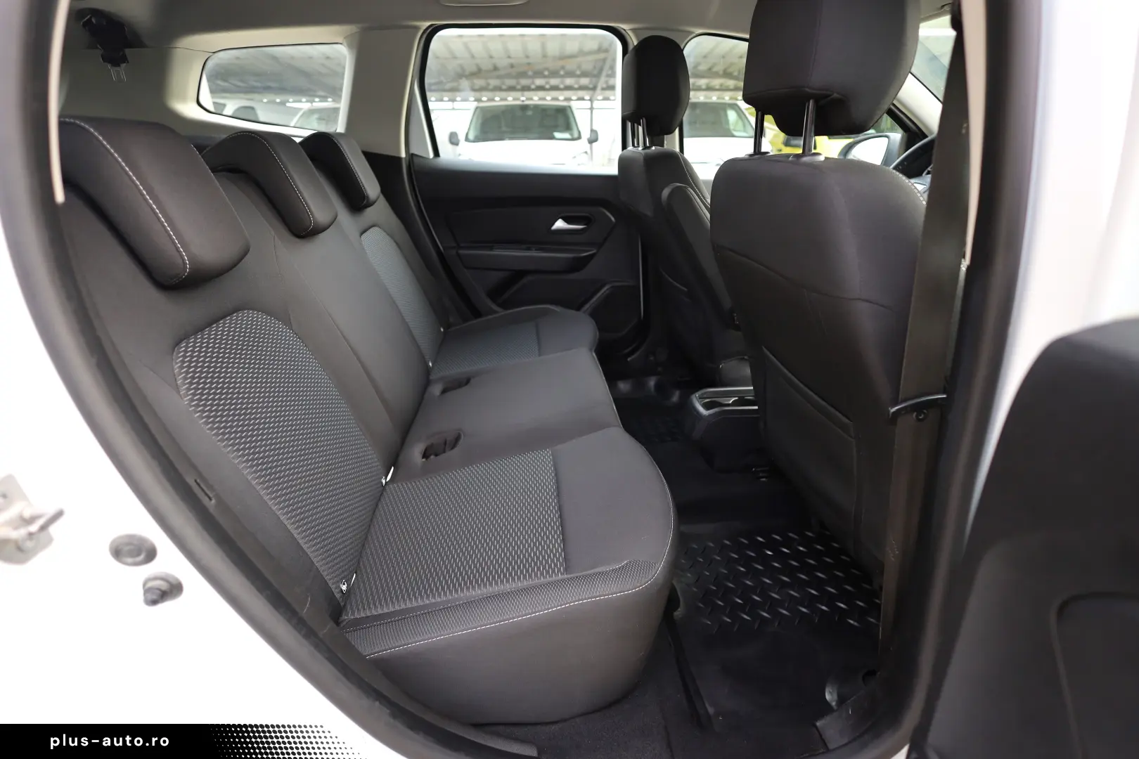 Dacia Duster 1.5D 115CP Comfort 4WD