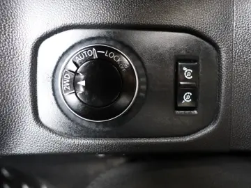 Dacia Duster 1.5D 115CP Comfort 4WD