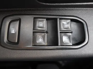 Dacia Duster 1.5D 115CP Comfort 4WD