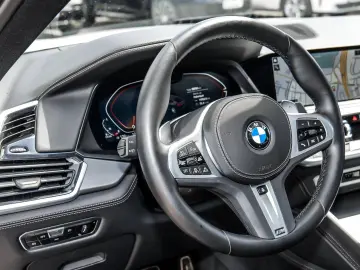 X6 xDrive30d M Sport HUD PANO ACC AHK 360 KAM